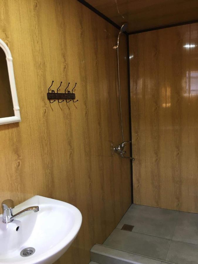 Guesthouse Omalo Εξωτερικό φωτογραφία